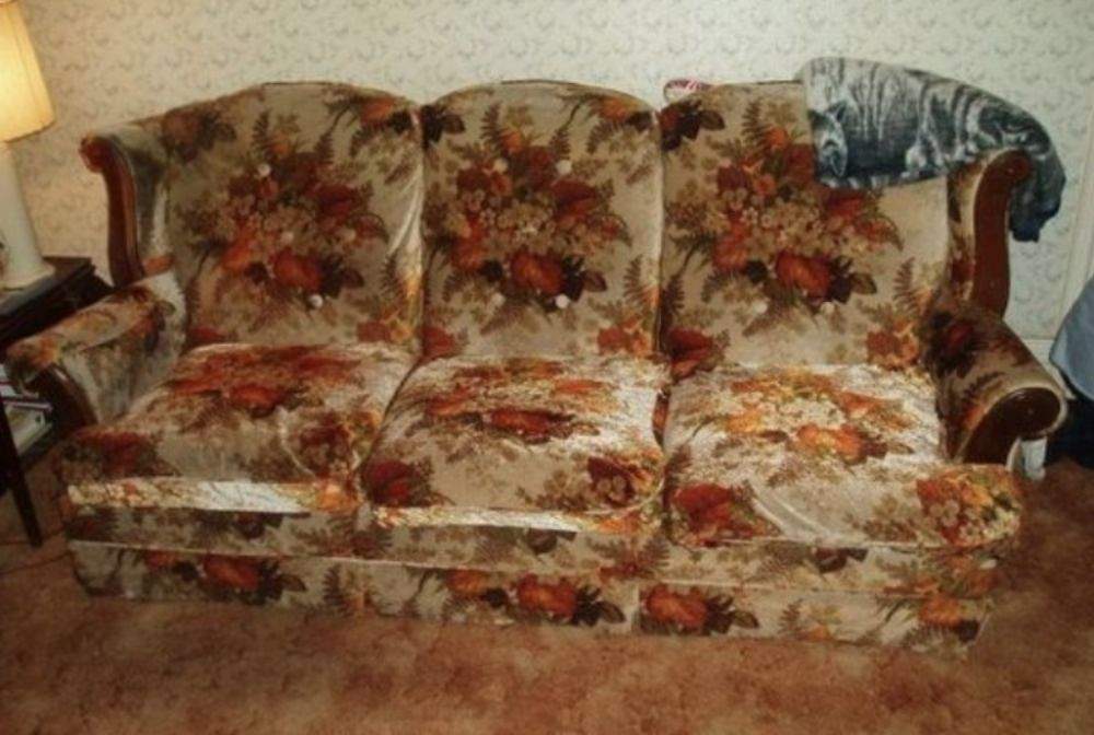 vintage-couch-2.jpg