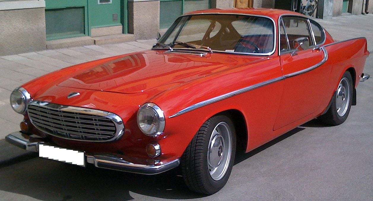 volvo_p1800_angle_front.jpg