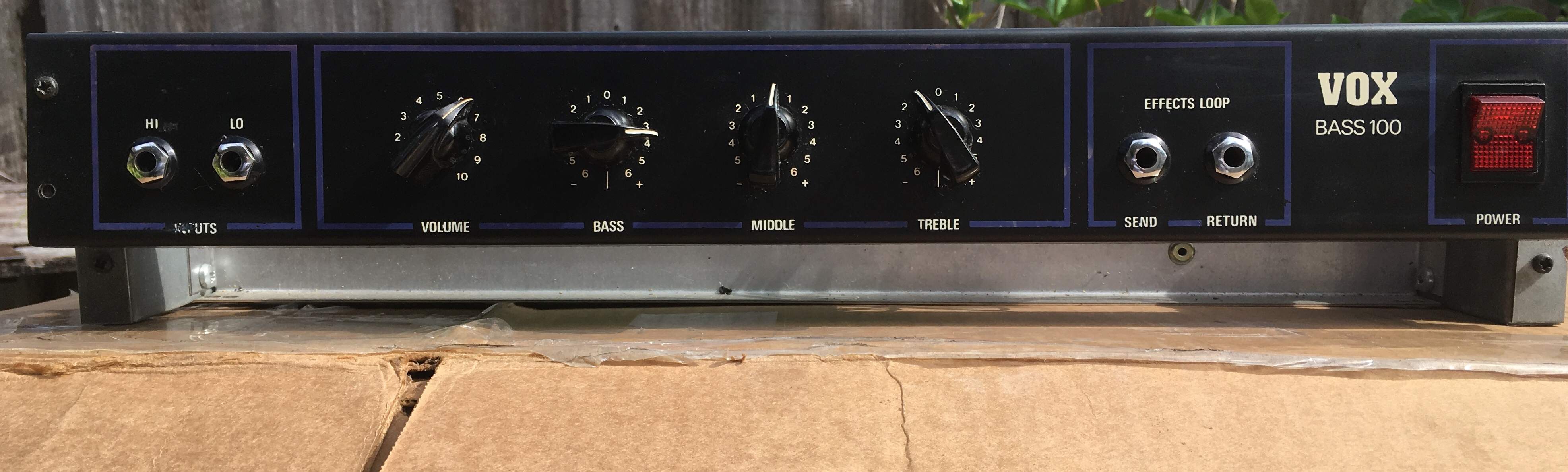 Vox front amp.jpg