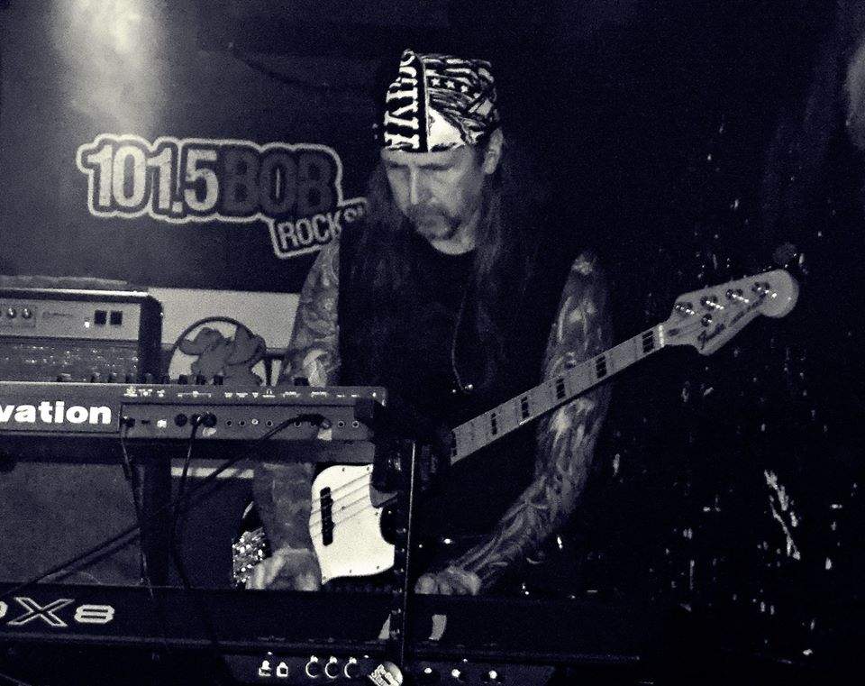 Wade on Keys2.jpg
