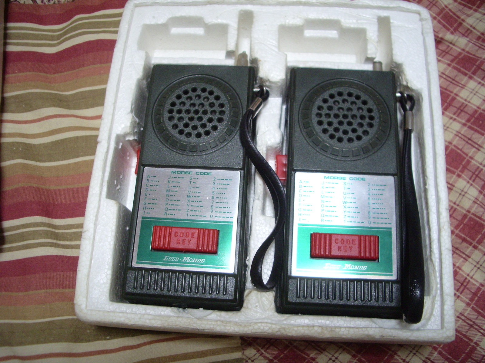 WalkieTalkie01.jpg