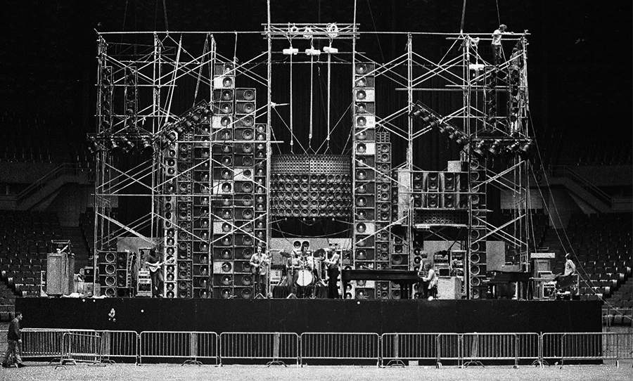 wallofsound1.jpg