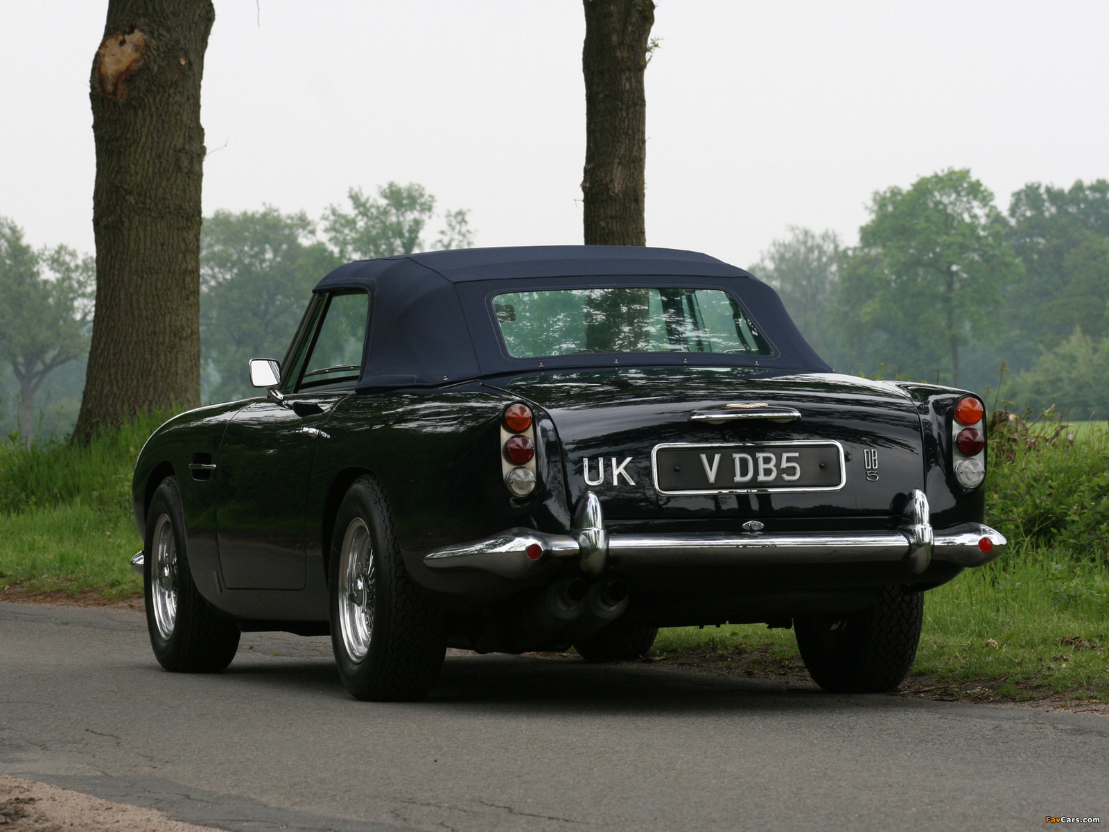 wallpapers_aston-martin_db5_1963_7.jpg