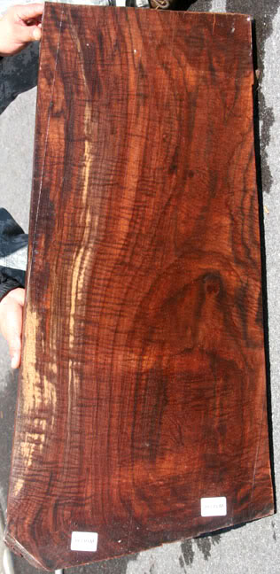 walnut2.jpg