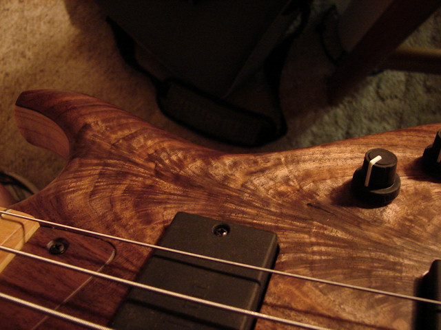 walnut_535_2_09.jpg