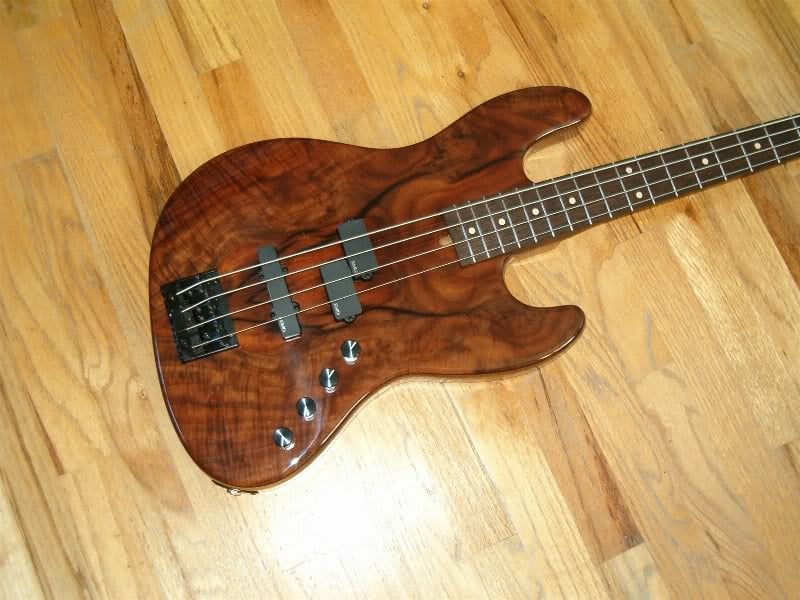 walnutbass1.jpg