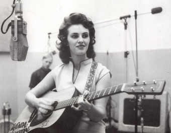 wandajackson_003small.jpg