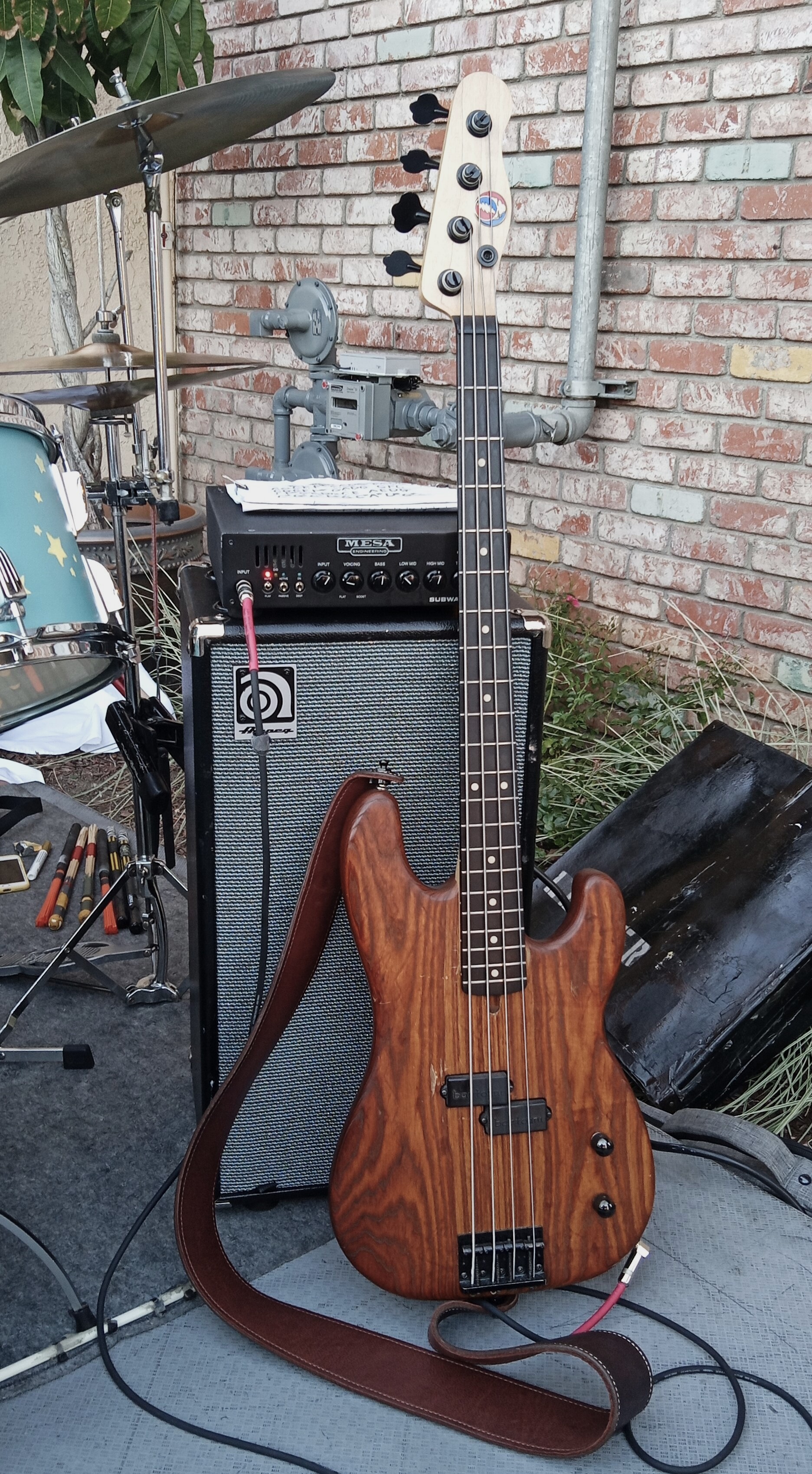Warmoth P-Bass c.jpg