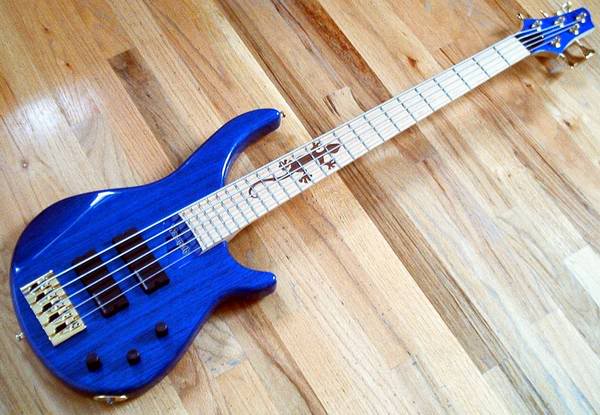 Warmoth_Gecko_Full.jpg