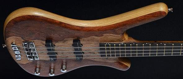 Warwick Corvette 3.jpg