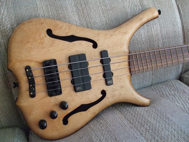 WarwickInfinity2000LTD002.jpg
