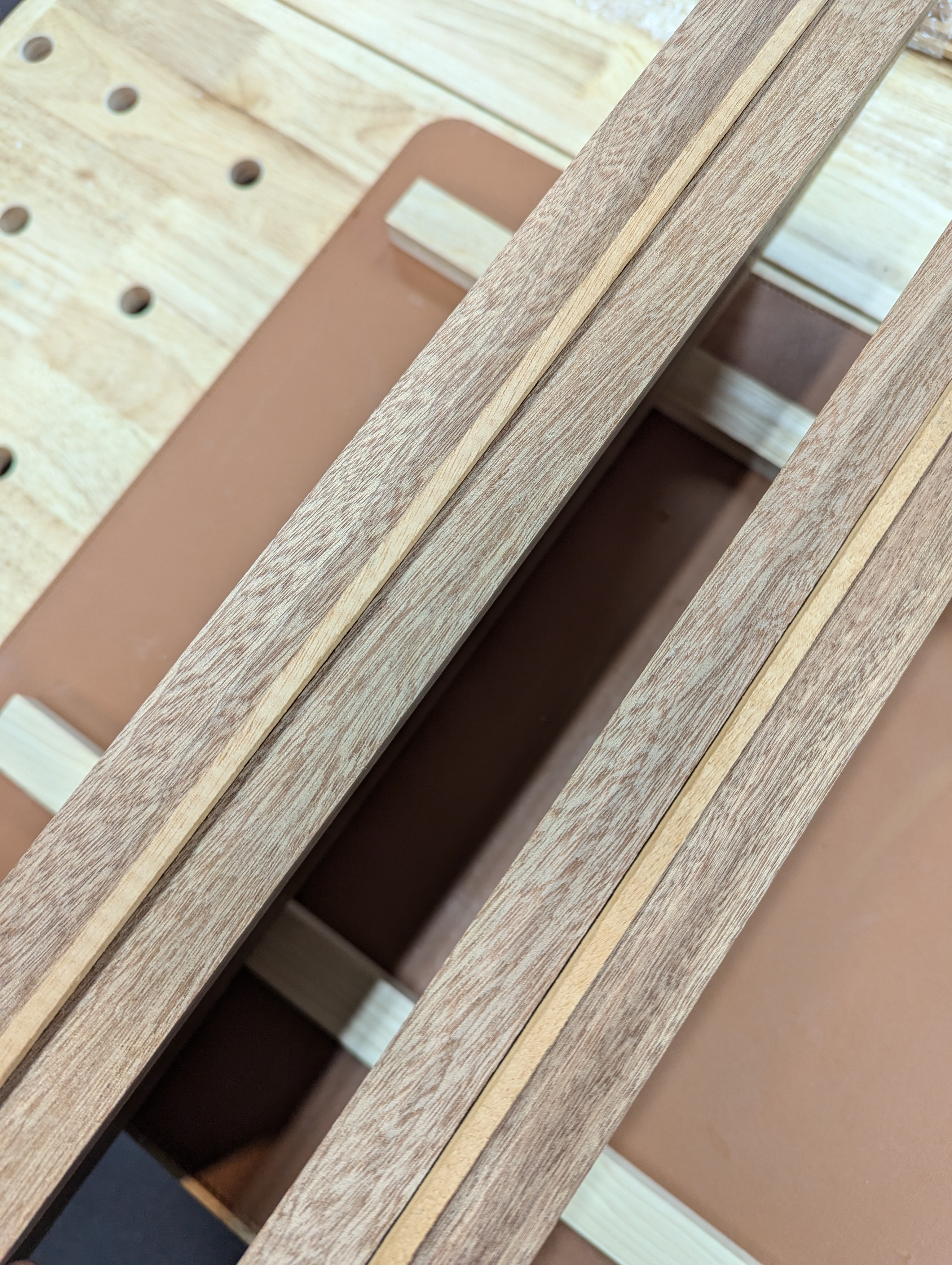 wbo25-ss2-alt-laminates.jpg