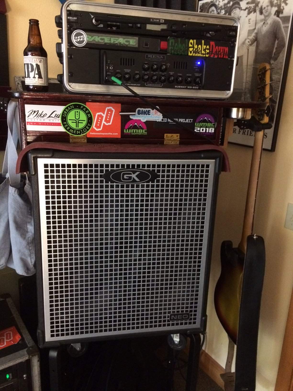 WD800_rack ears.JPG