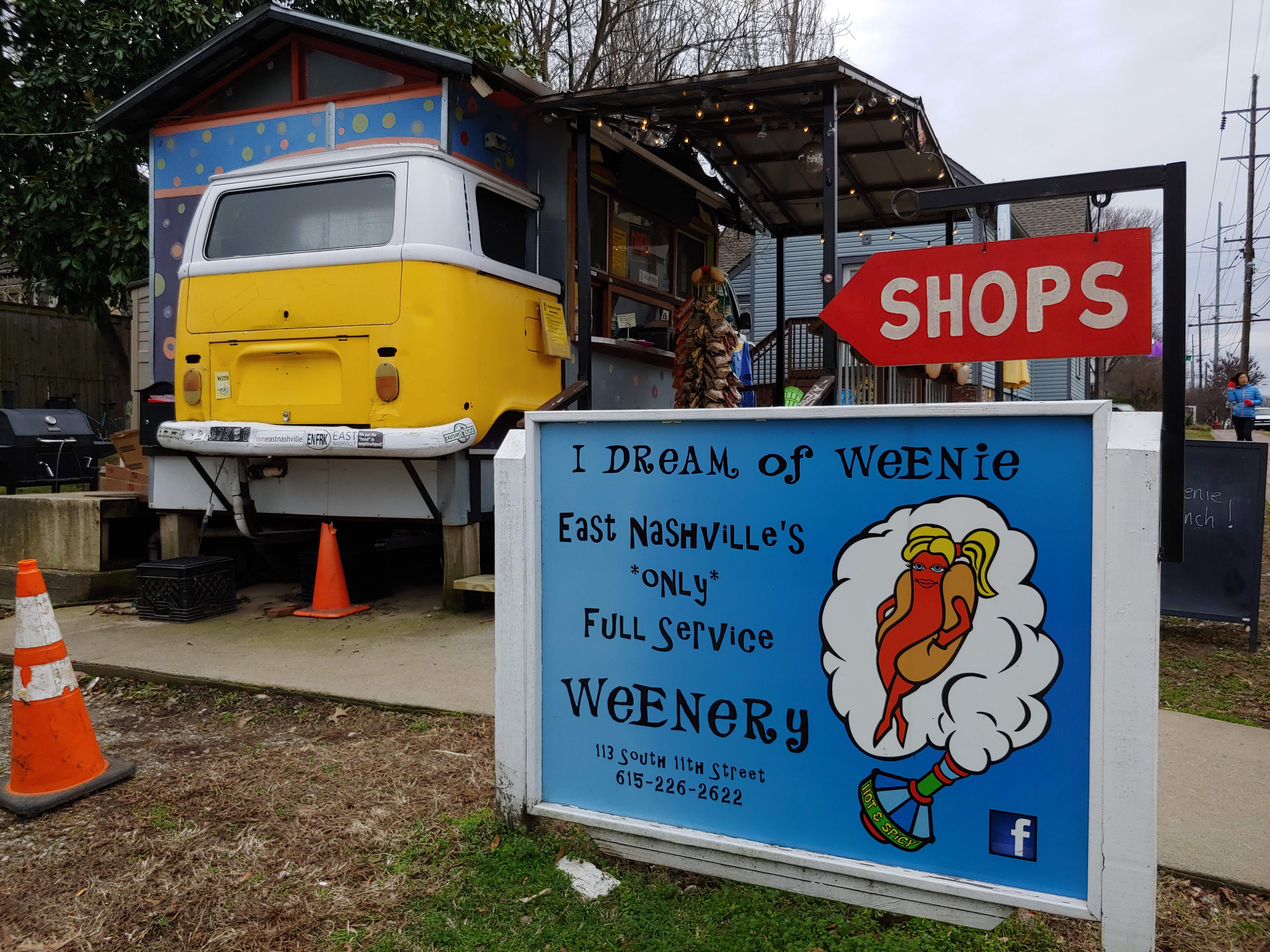 Weenie Bus rear.jpg
