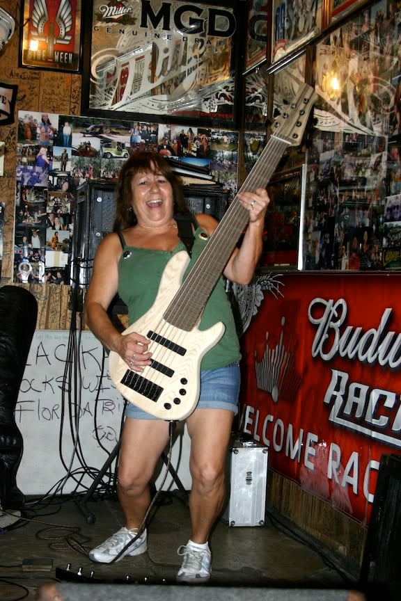Wendyrockingthe7.jpg