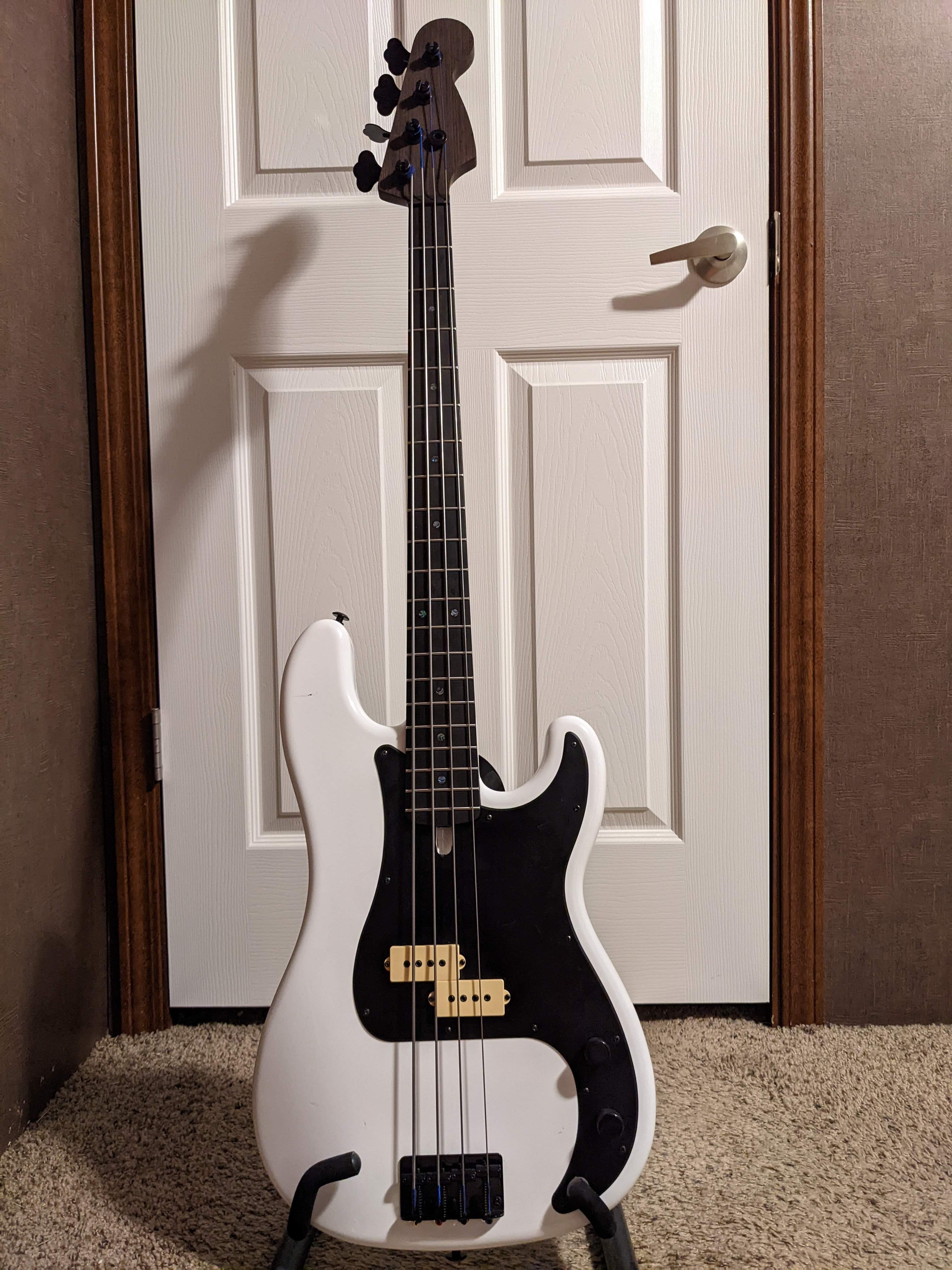 White Warmoth.jpg