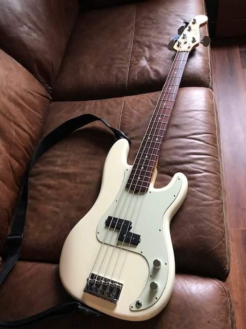 white5Pbass.jpg