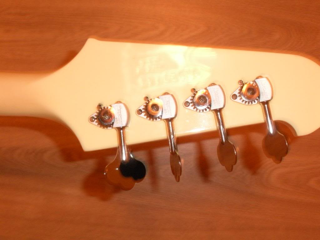 whitebird003.jpg