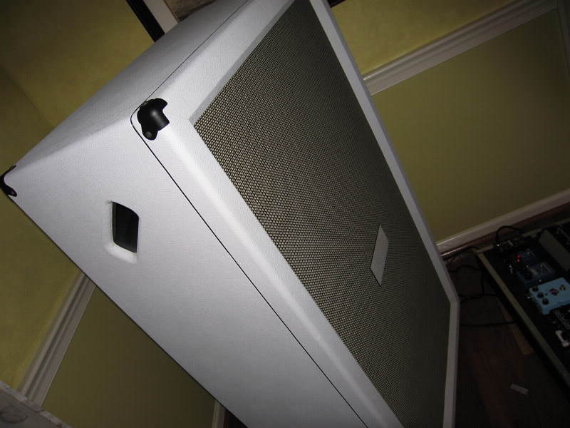 whitecab02.jpg