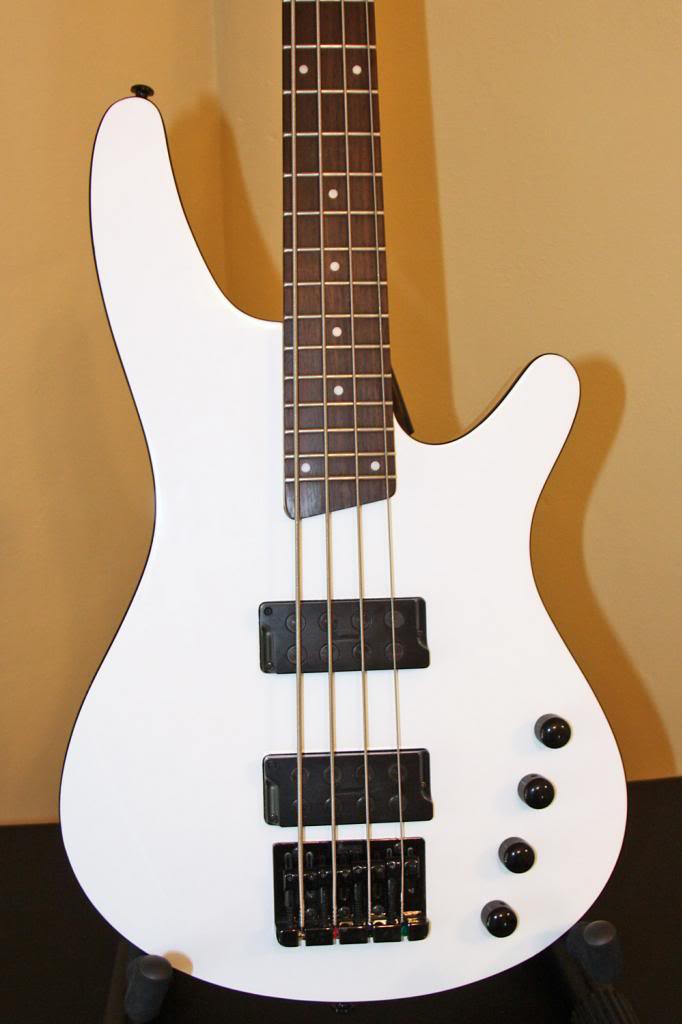 whiteibby02_zpsd525e5e3.jpg