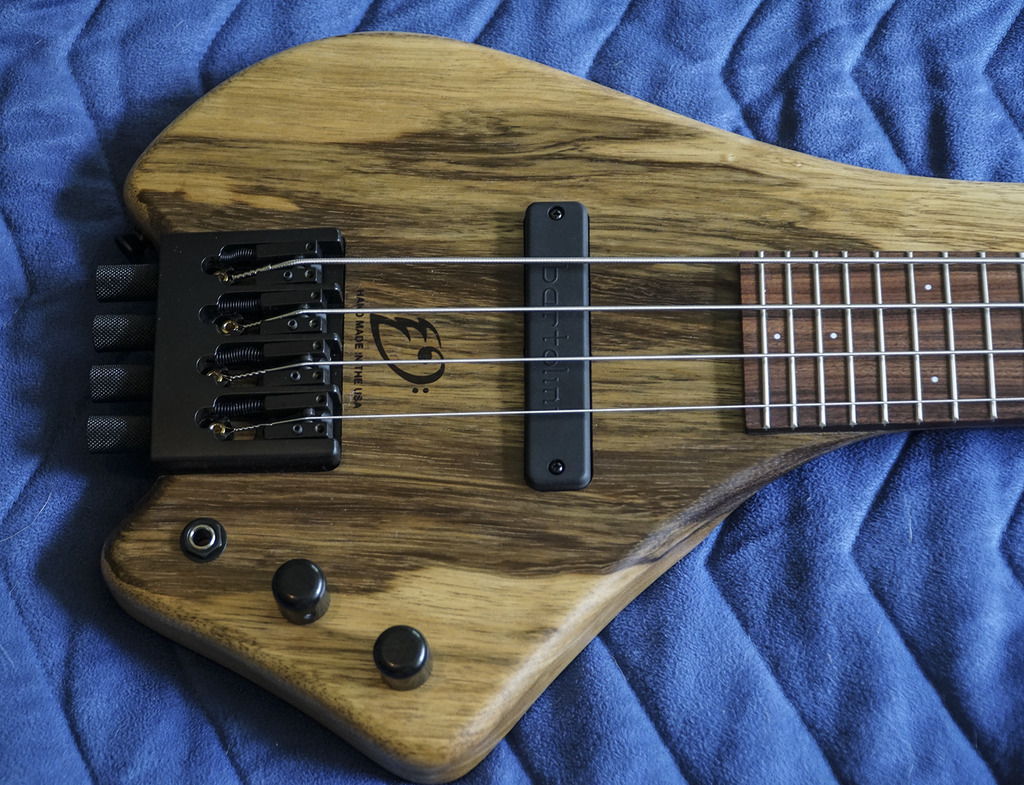 Wingbass02_zpsdlesvhk2.jpg