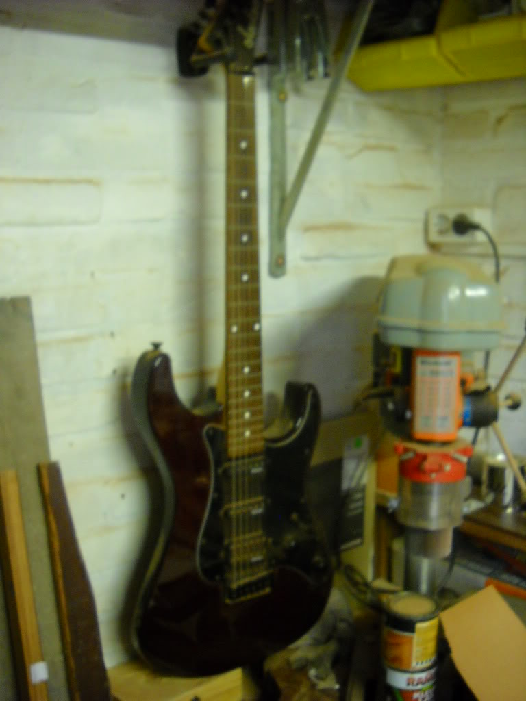 WizardGuitarneck008.jpg