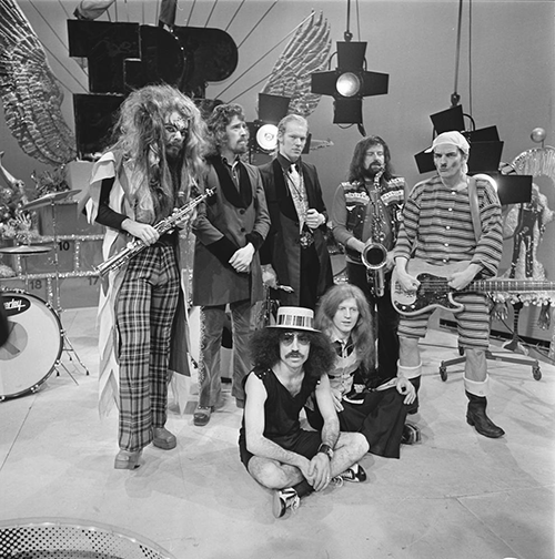 Wizzard_-_TopPop_1974_4.png