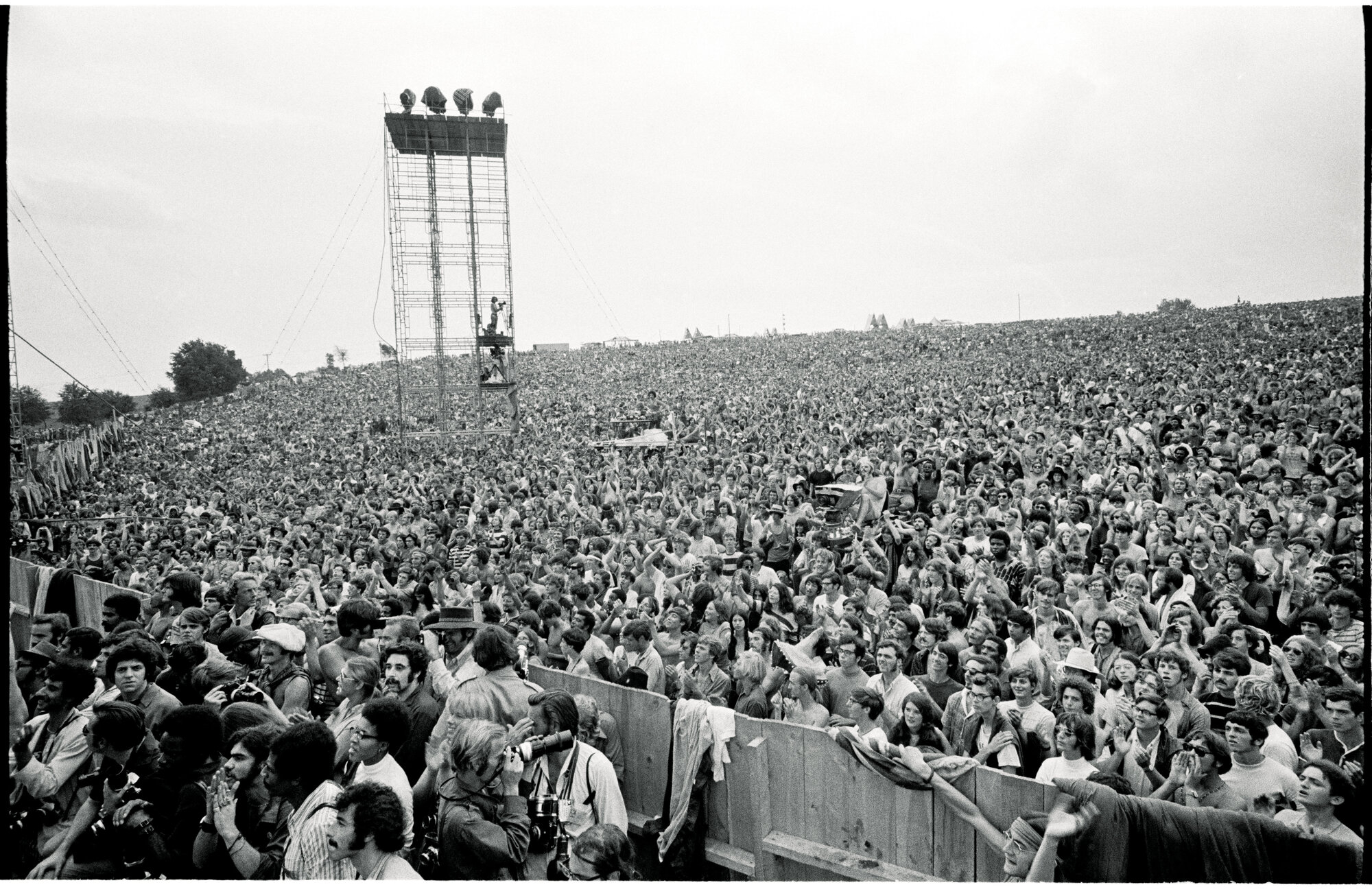 Woodstock-crowd.jpg