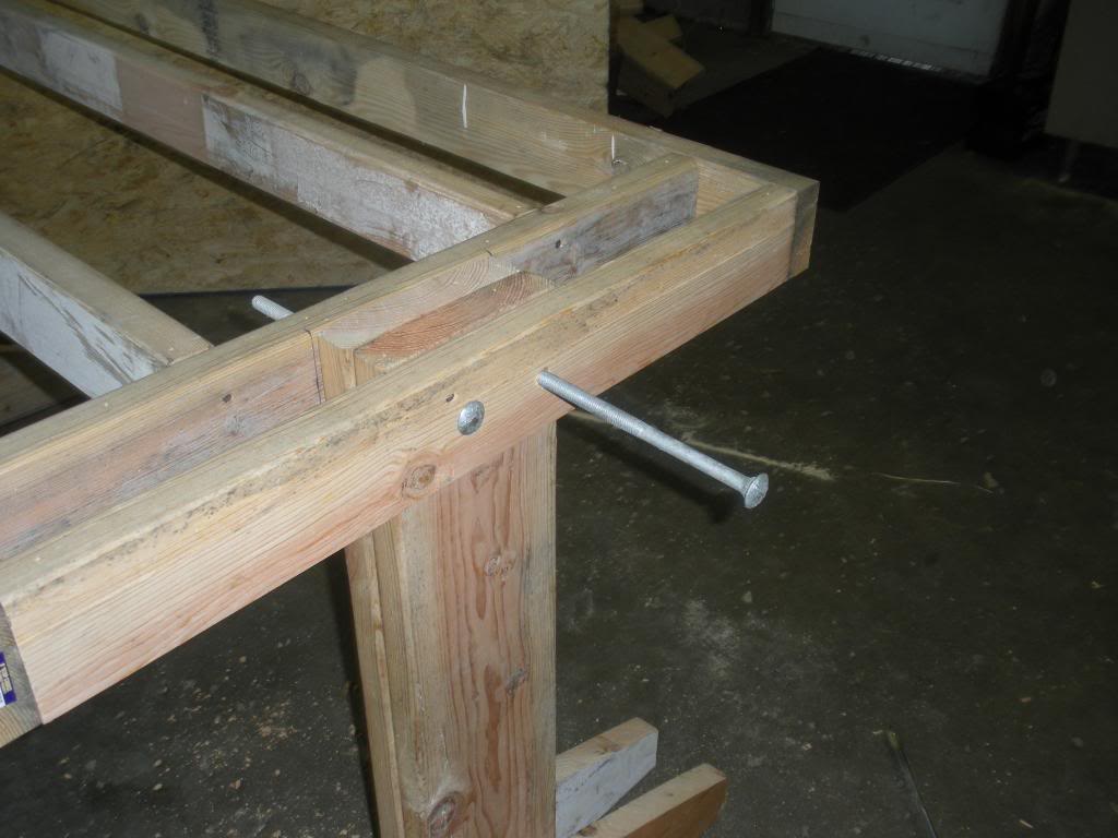 Workbench013.jpg