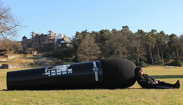 worlds-biggest-microphone.jpg
