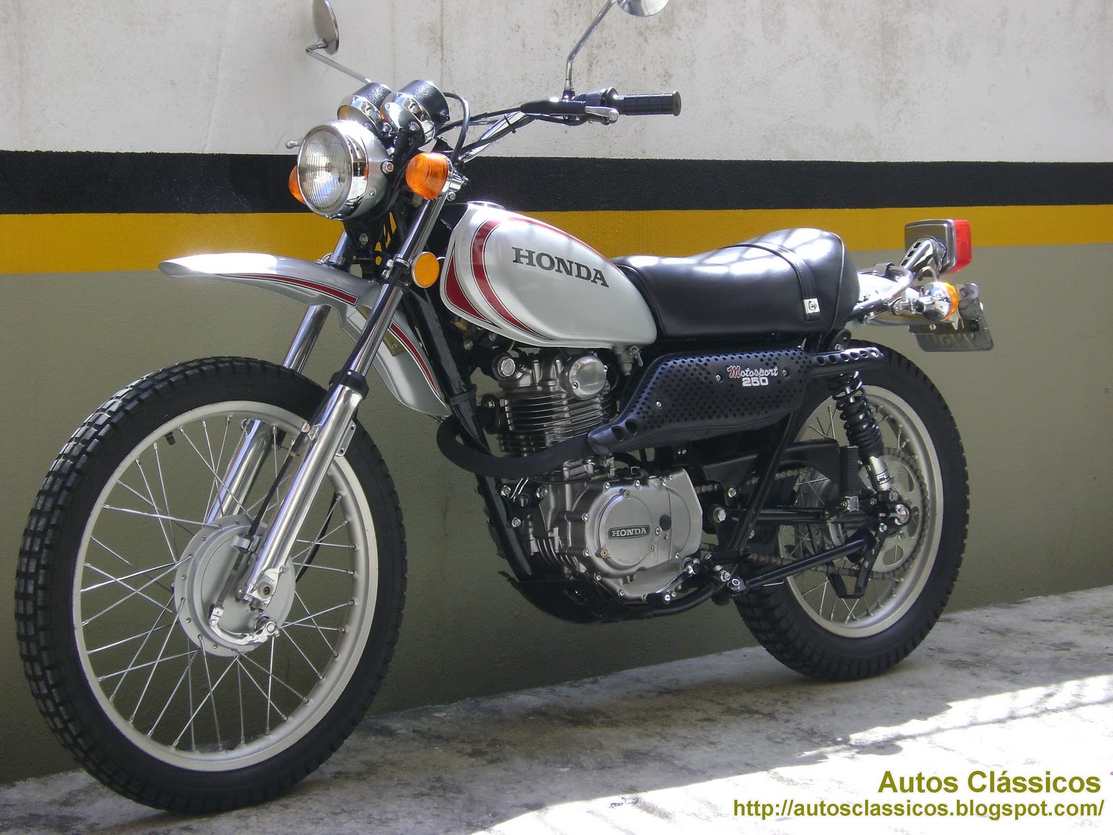XL250+3.jpg
