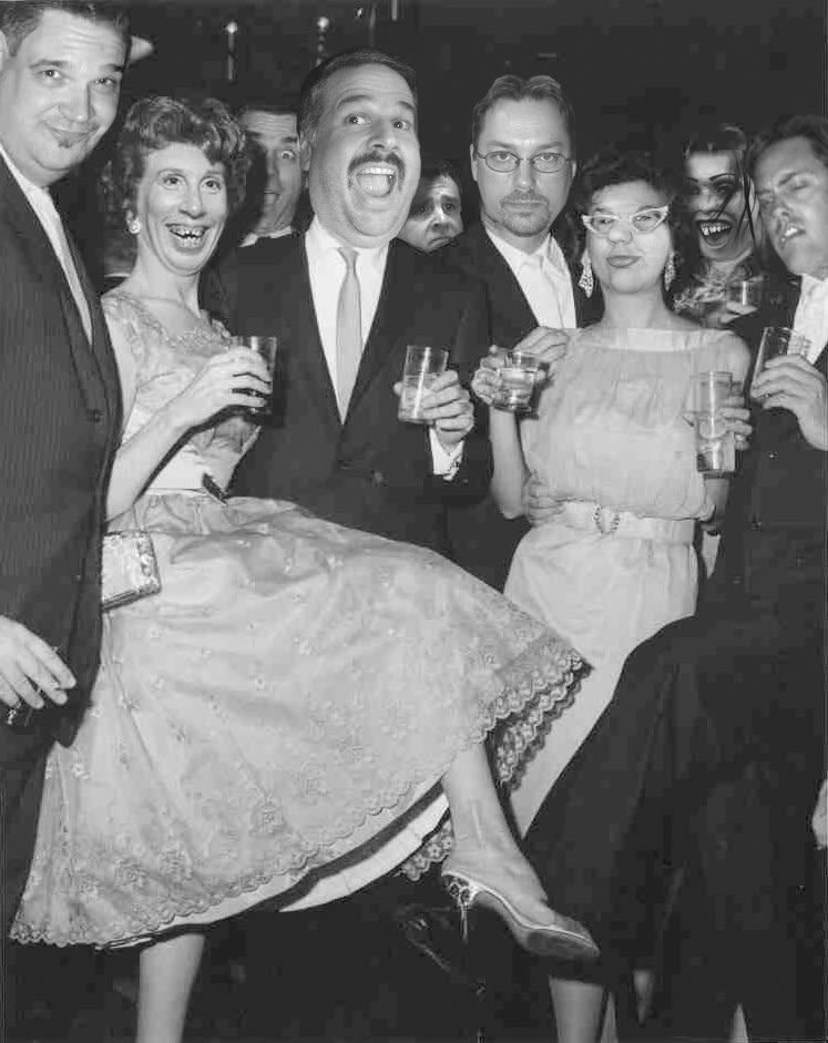 xmasparty.jpg