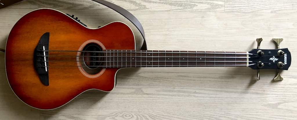 Yamaha cherry burst 1024.JPG
