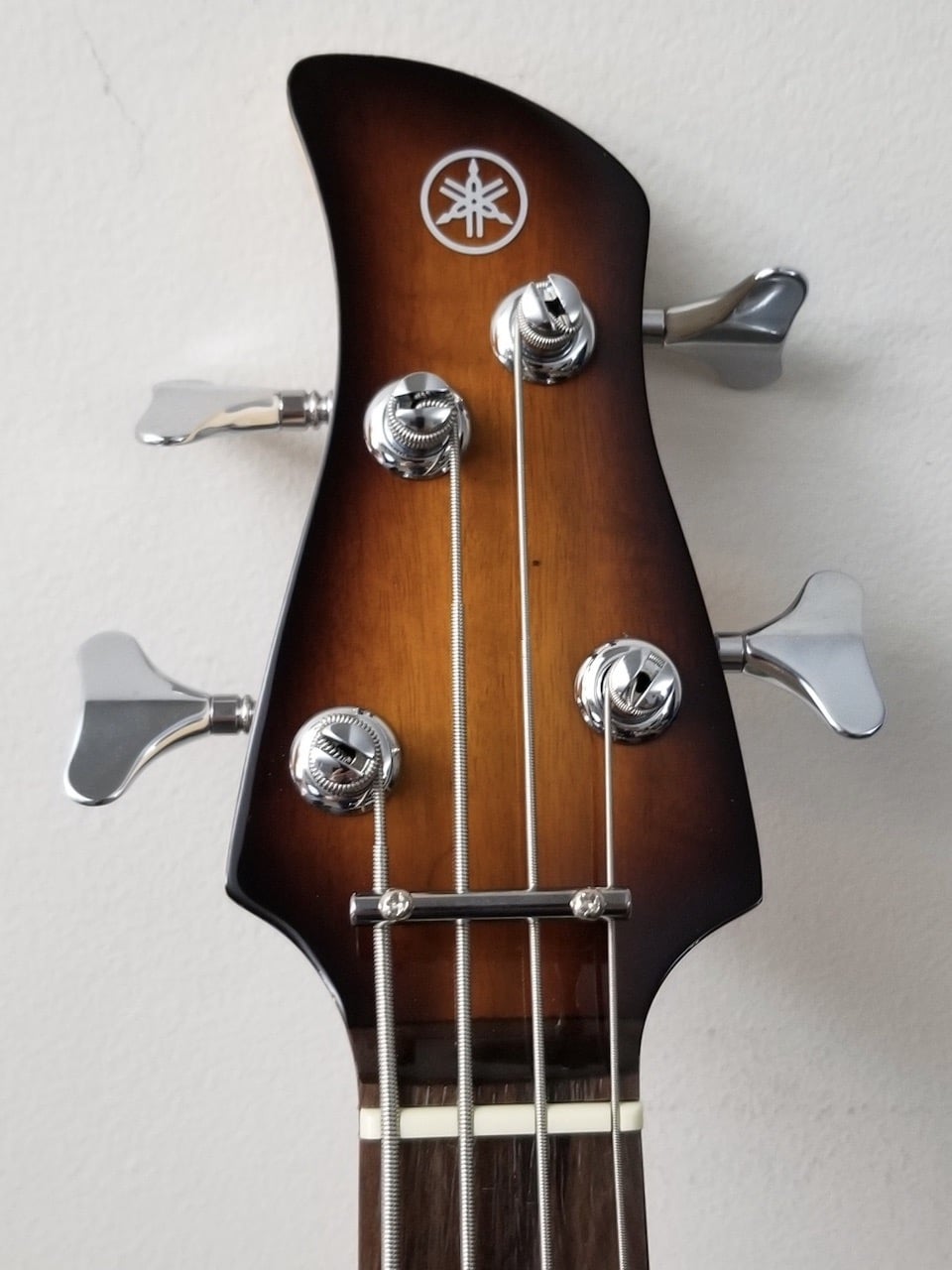 Yamaha Tobacco Burst_2.jpeg
