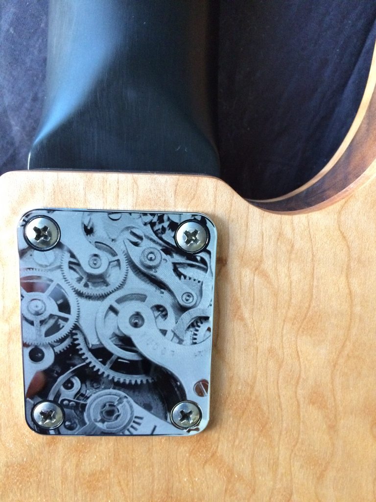 YFCsR97h.jpg