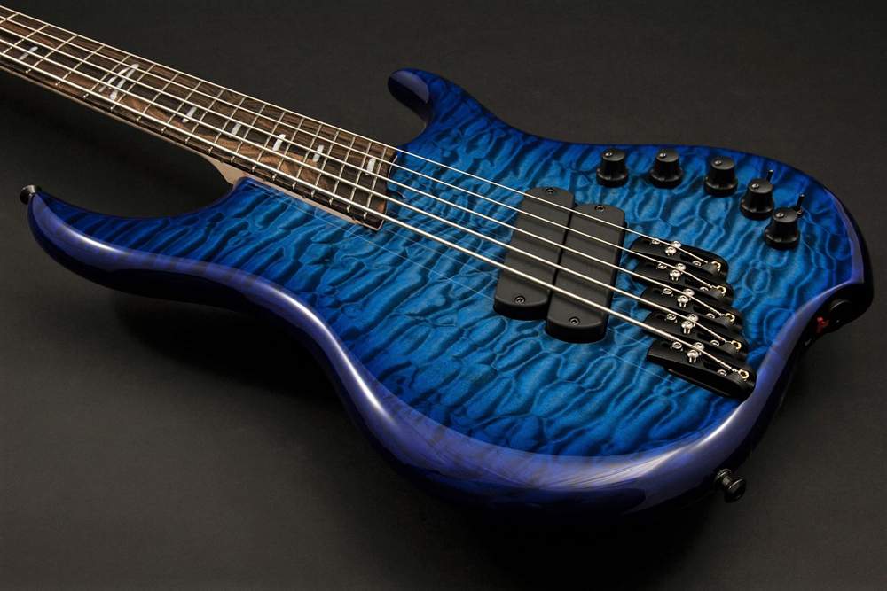 z2x-quilted-maple-indigoburst-body-1-e.jpg