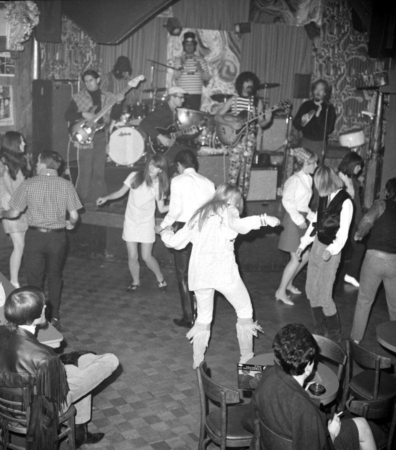 zappa dance.jpg