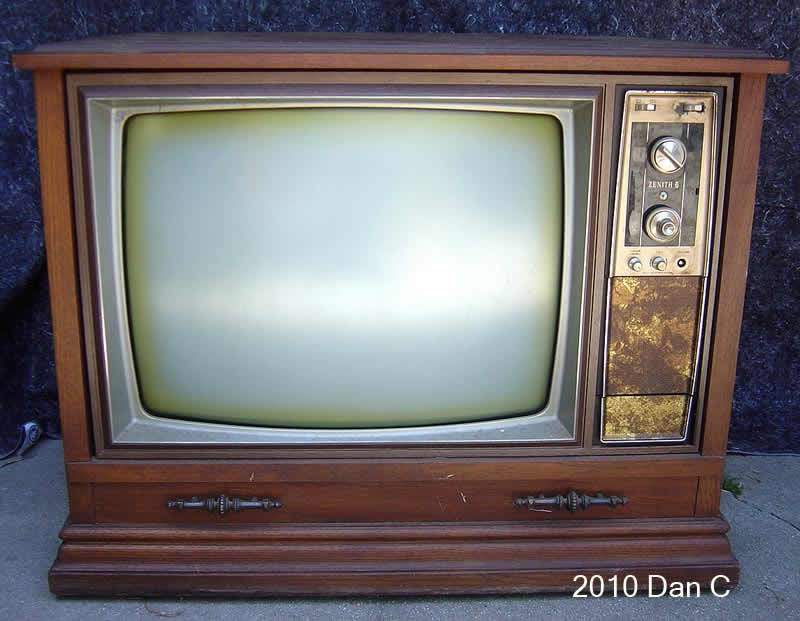 zenith-25cc50-console.jpg
