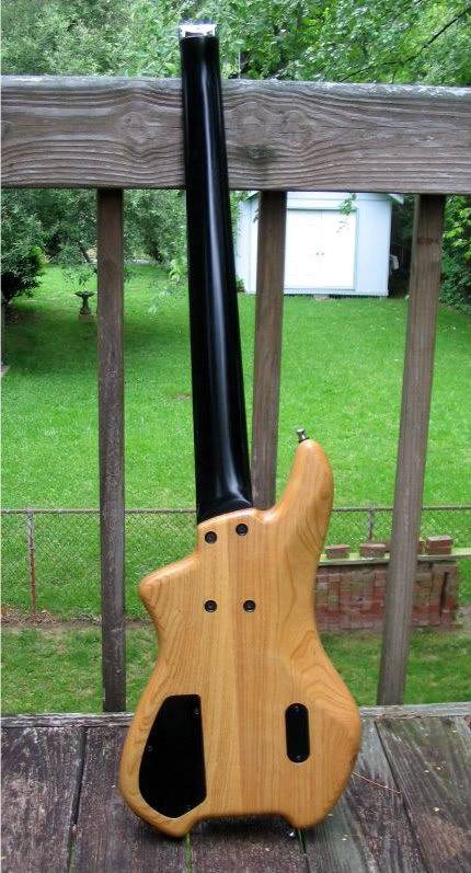 ZonVinnyBack-1.jpg