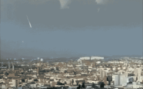 zXy9I.gif
