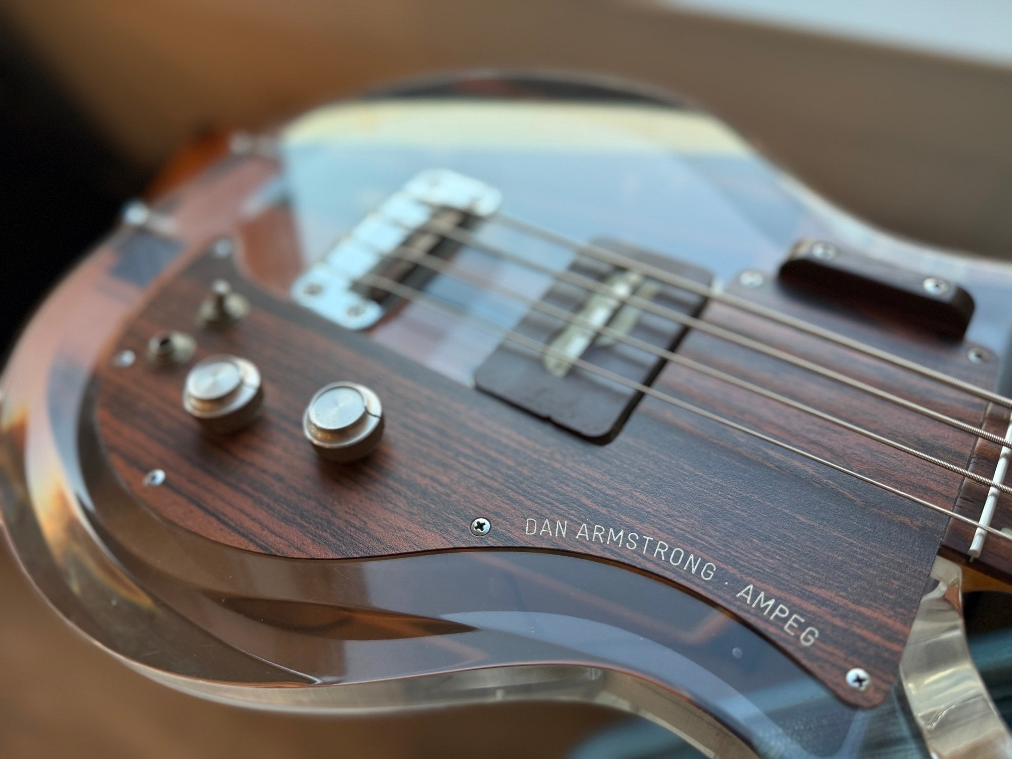 07 pickguard.jpg