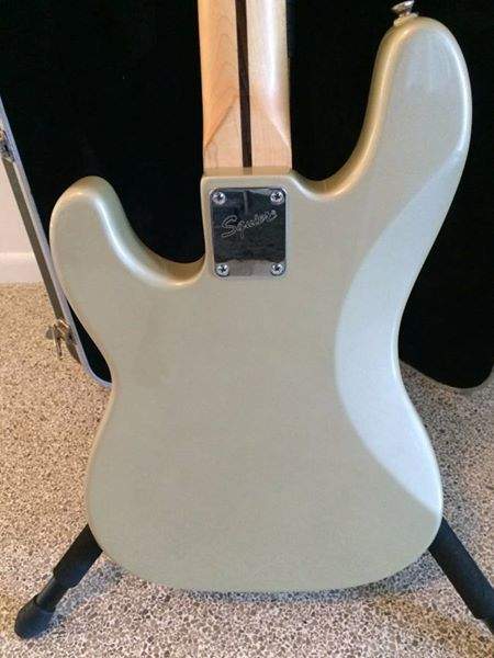 Squier PJ Back.jpg