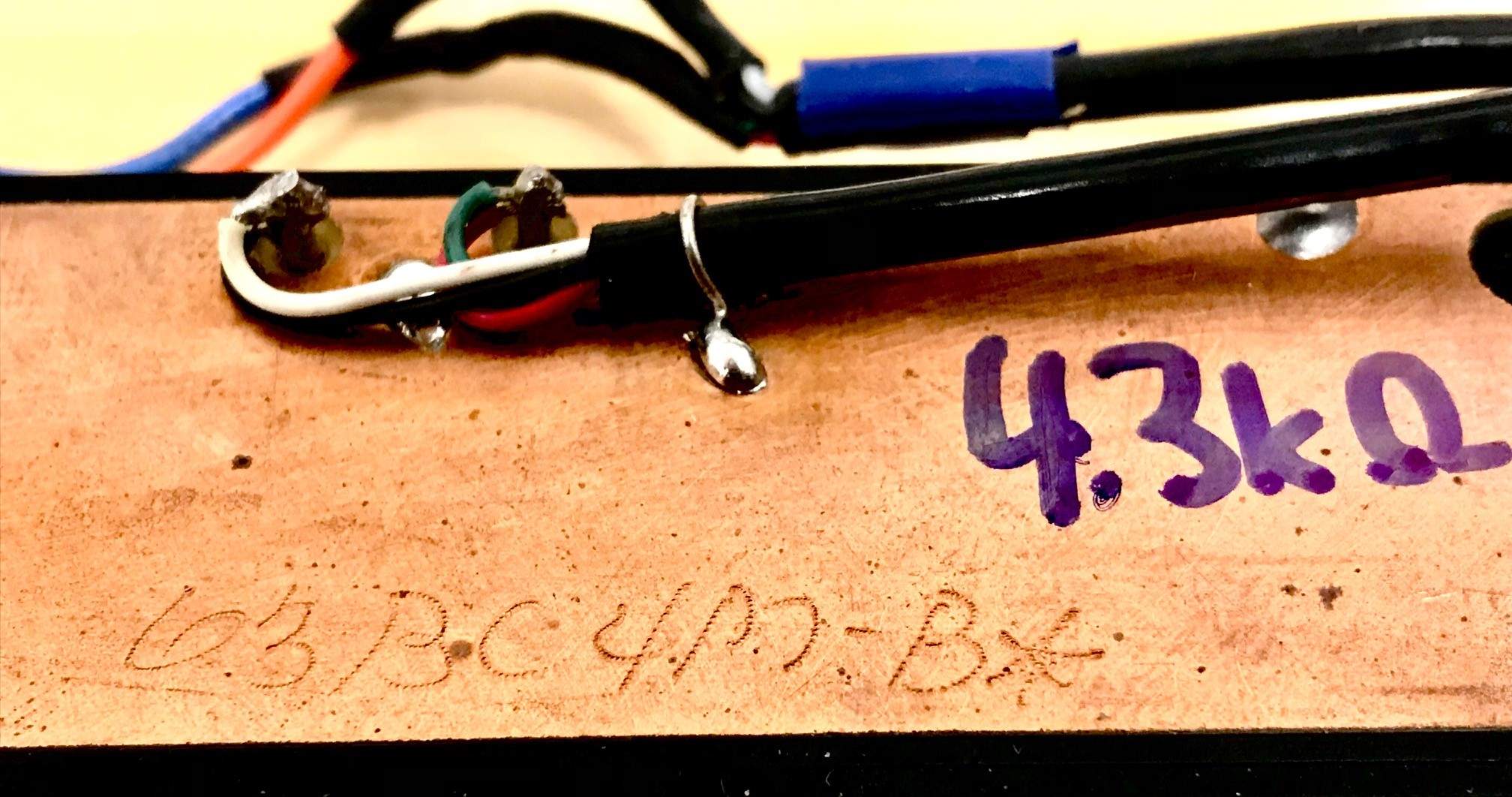 Bartolini Bass Pickup markings.jpg