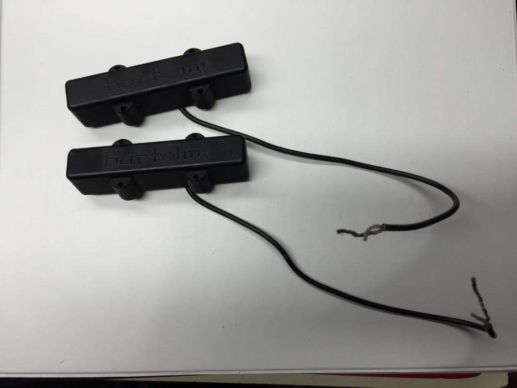 Bart CBDTJazz Pickups.jpg
