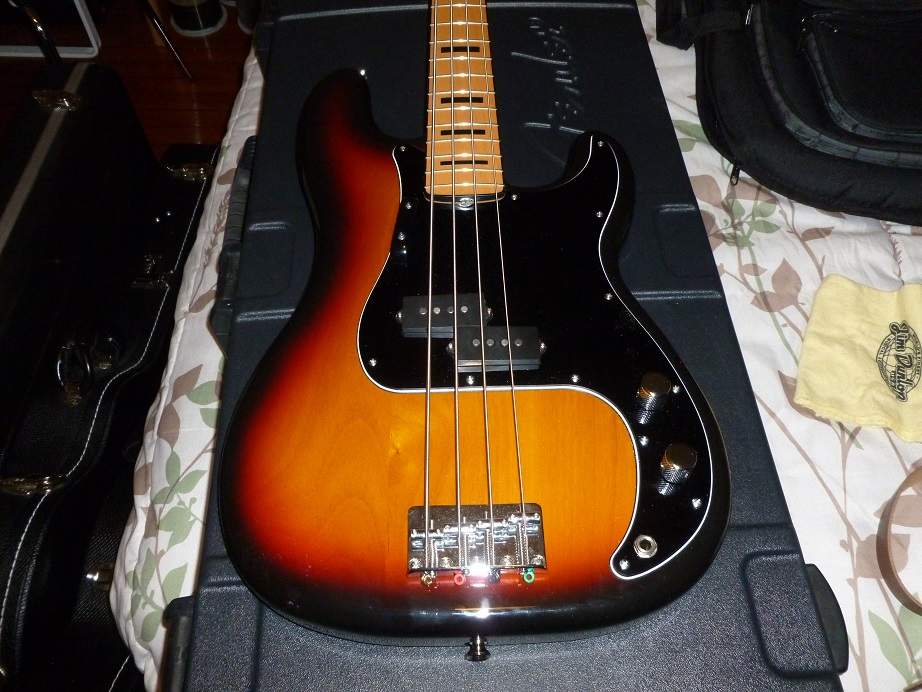 70s P body 1.jpg