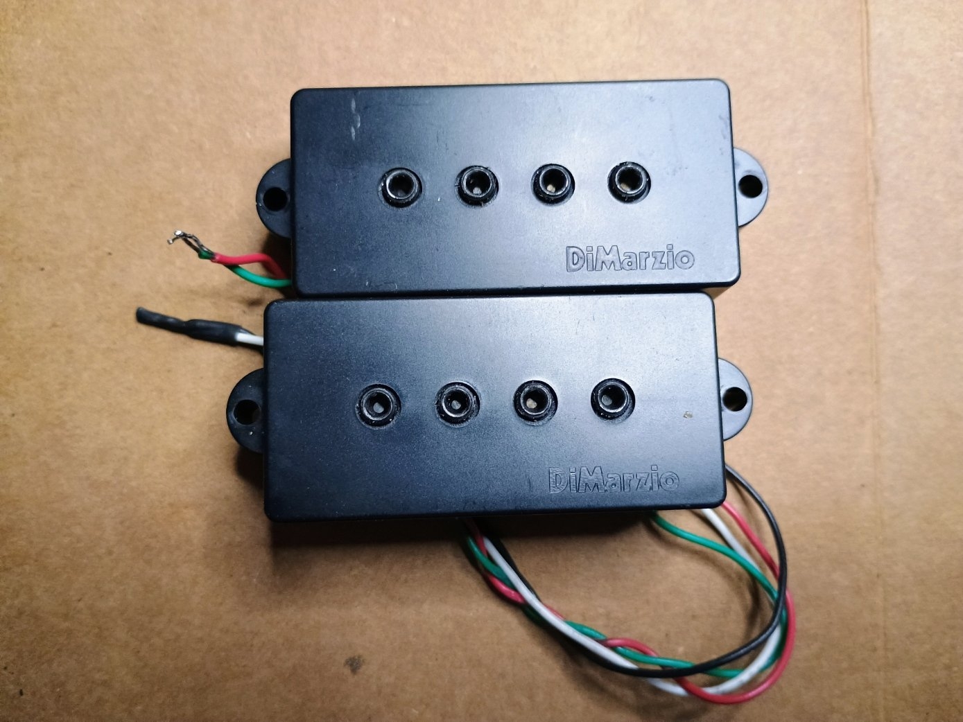 DIMARZIO DP122 FRONT.jpg