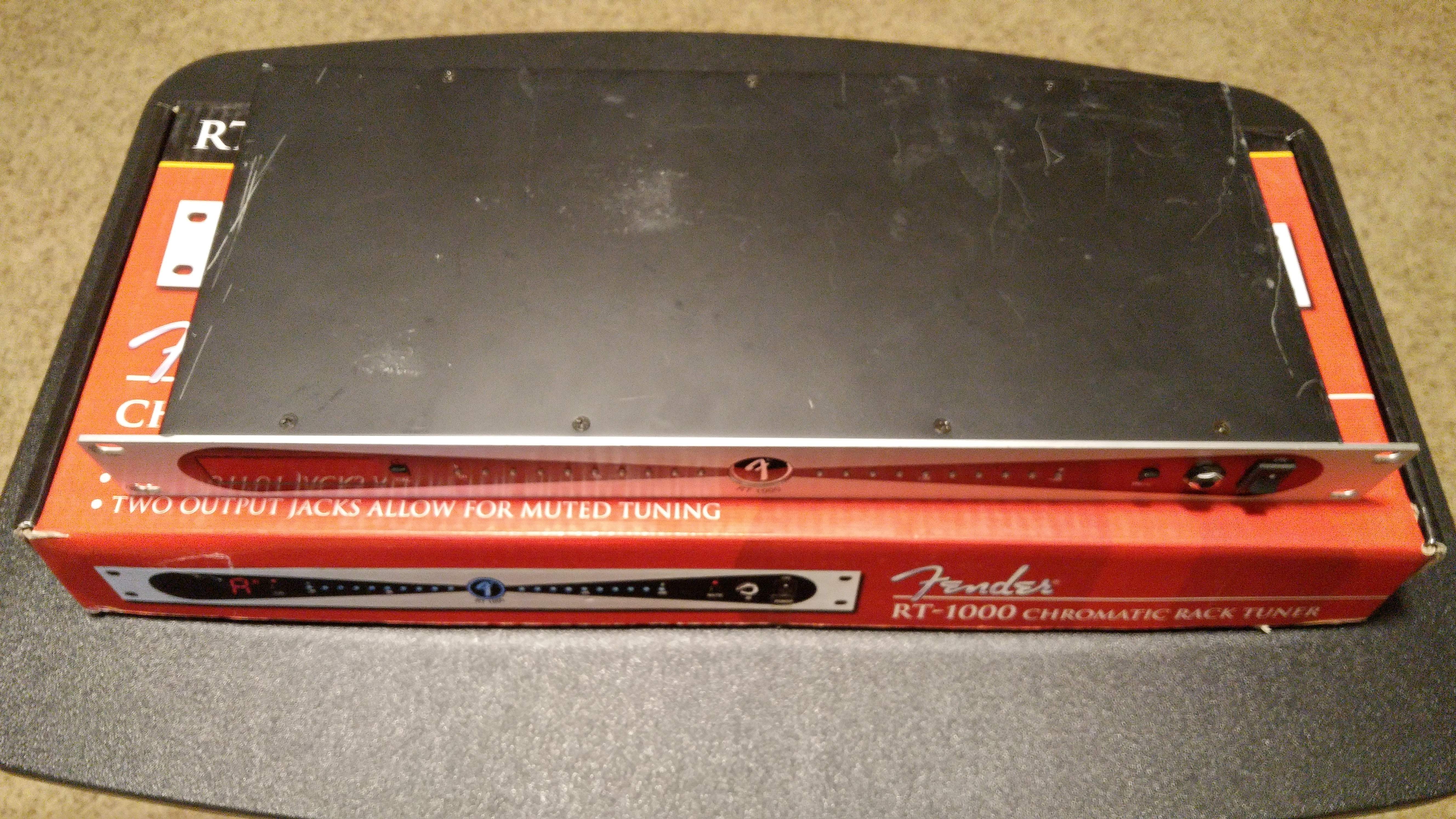 Fender 1.jpg