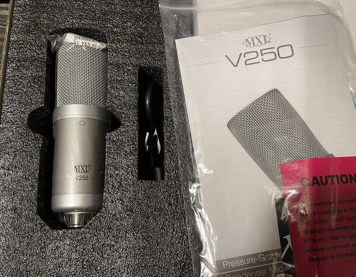MXL V250.JPG