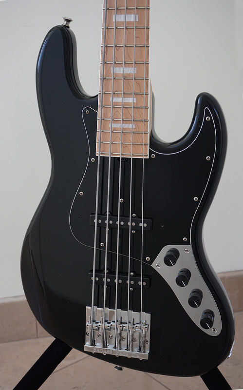 Sadowsky%20body%20front.jpg