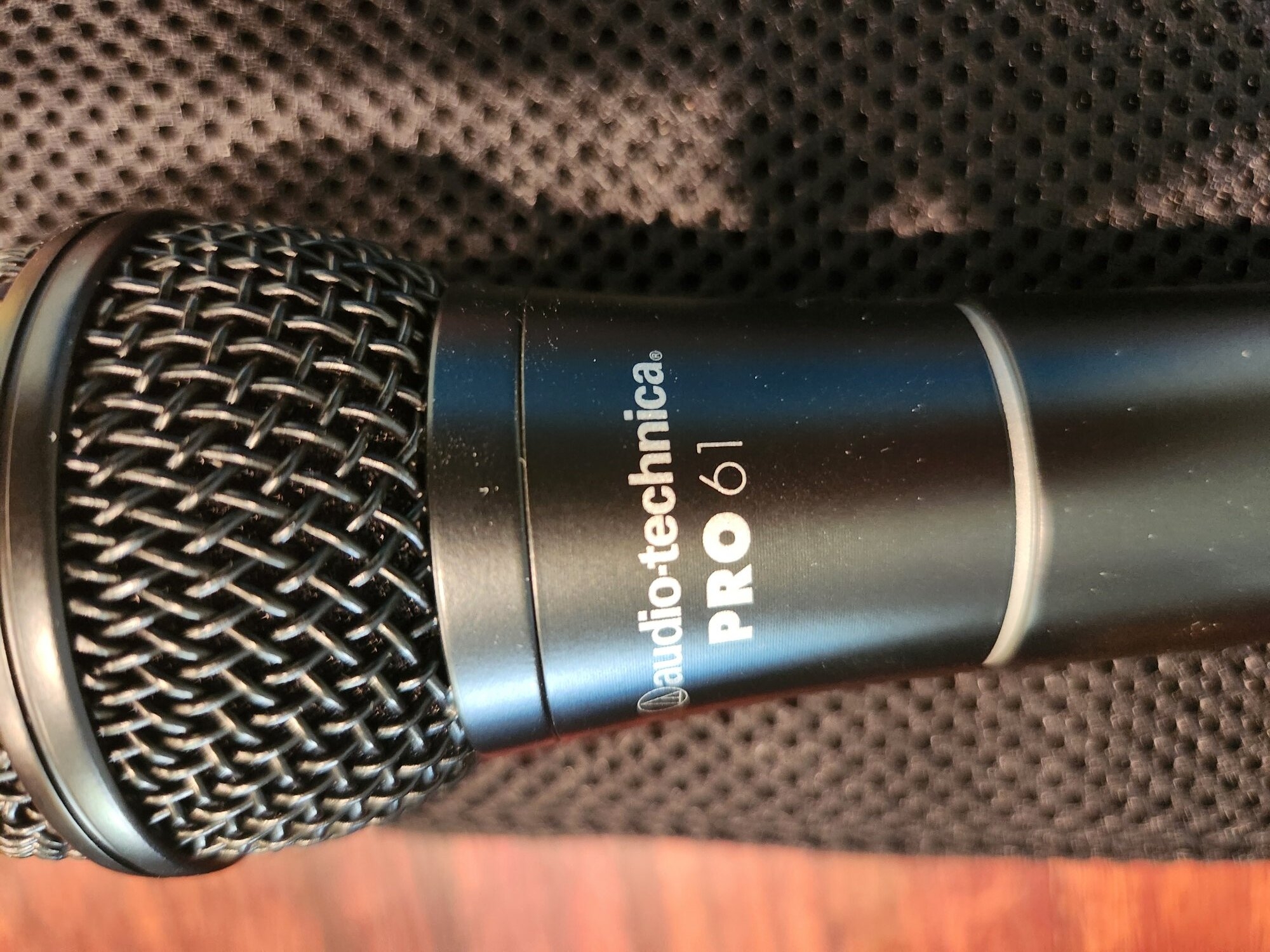mic2.jpg